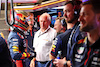 GP BRASILE, Max Verstappen (NLD) Red Bull Racing celebrates his pole position in the pits with Dr Helmut Marko (AUT) Red Bull Motorsport Consultant e Christian Horner (GBR) Red Bull Racing Team Principal.
03.11.2023. Formula 1 World Championship, Rd 21, Brazilian Grand Prix, Sao Paulo, Brazil, Qualifiche Day.
- www.xpbimages.com, EMail: requests@xpbimages.com © Copyright: Batchelor / XPB Images