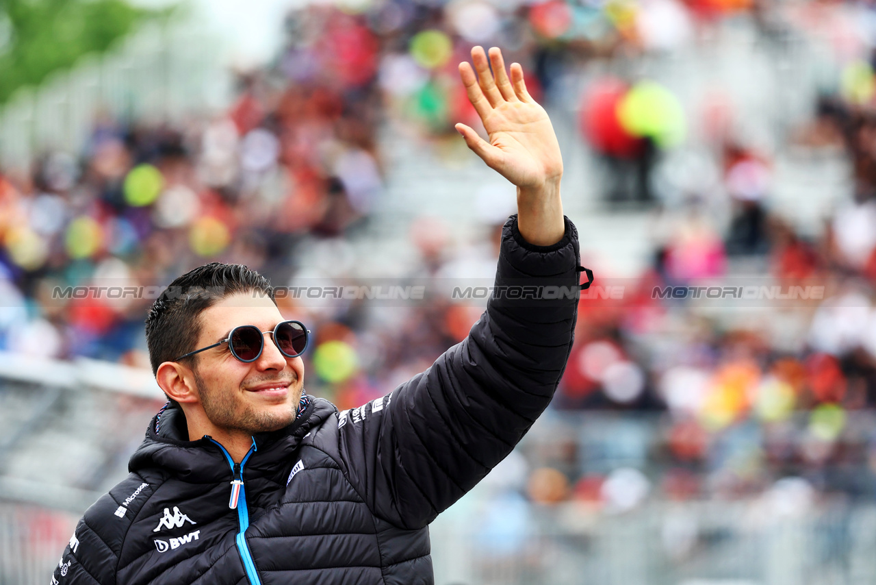 GP CANADA, Esteban Ocon (FRA) Alpine F1 Team on the drivers' parade.

18.06.2023. Formula 1 World Championship, Rd 9, Canadian Grand Prix, Montreal, Canada, Gara Day.

 - www.xpbimages.com, EMail: requests@xpbimages.com © Copyright: Coates / XPB Images