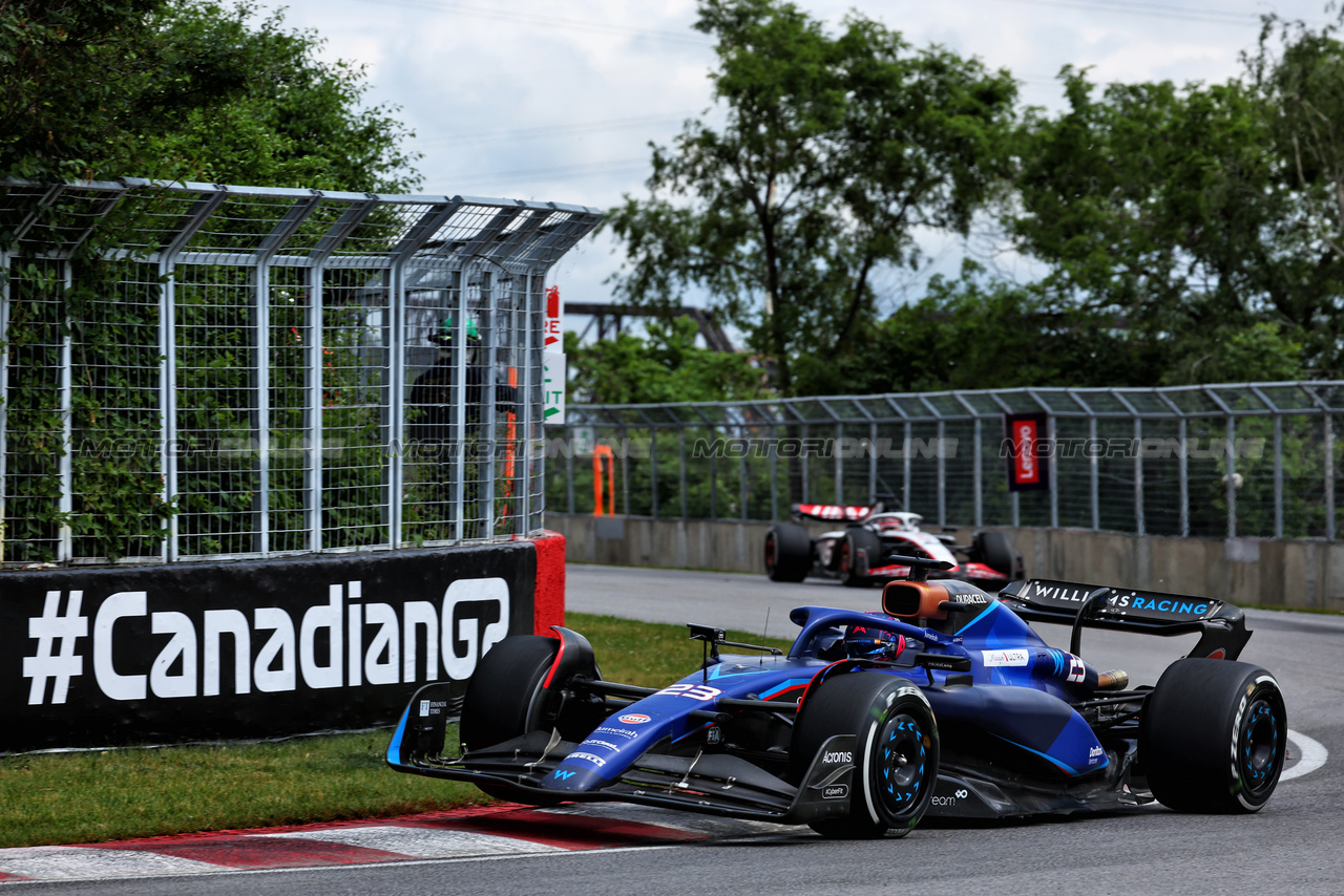 GP CANADA, Alexander Albon (THA) Williams Racing FW45.

18.06.2023. Formula 1 World Championship, Rd 9, Canadian Grand Prix, Montreal, Canada, Gara Day.

 - www.xpbimages.com, EMail: requests@xpbimages.com © Copyright: Coates / XPB Images