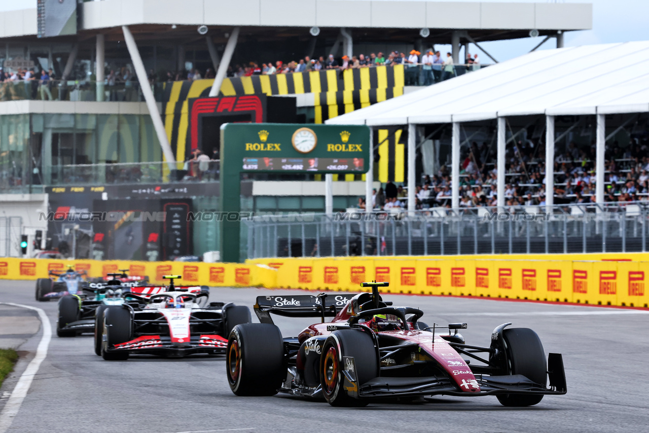 GP CANADA, Zhou Guanyu (CHN) Alfa Romeo F1 Team C43.

18.06.2023. Formula 1 World Championship, Rd 9, Canadian Grand Prix, Montreal, Canada, Gara Day.

- www.xpbimages.com, EMail: requests@xpbimages.com © Copyright: Charniaux / XPB Images