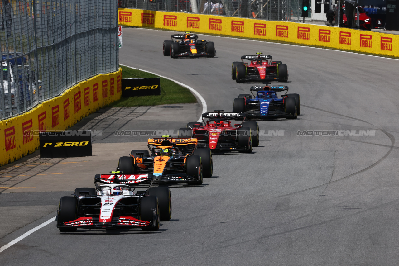 GP CANADA, Nico Hulkenberg (GER) Haas VF-23.

18.06.2023. Formula 1 World Championship, Rd 9, Canadian Grand Prix, Montreal, Canada, Gara Day.

- www.xpbimages.com, EMail: requests@xpbimages.com © Copyright: Charniaux / XPB Images