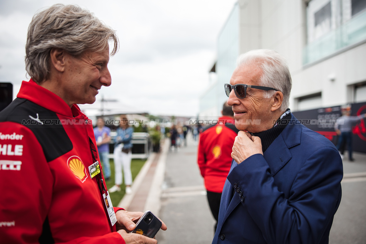 GP CANADA, Piero Ferrari (ITA) Ferrari Vice-President (Right).

18.06.2023. Formula 1 World Championship, Rd 9, Canadian Grand Prix, Montreal, Canada, Gara Day.

- www.xpbimages.com, EMail: requests@xpbimages.com © Copyright: Bearne / XPB Images