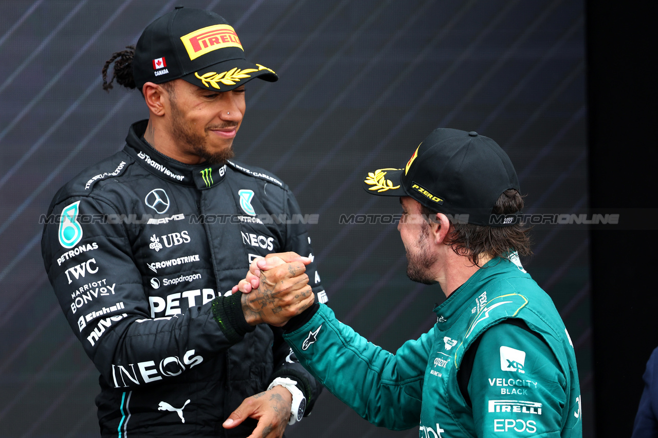 GP CANADA, 3rd place Lewis Hamilton (GBR) Mercedes AMG F1 W14 with 2nd place Fernando Alonso (ESP) Aston Martin F1 Team.
18.06.2023. Formula 1 World Championship, Rd 9, Canadian Grand Prix, Montreal, Canada, Gara Day.
- www.xpbimages.com, EMail: requests@xpbimages.com © Copyright: Batchelor / XPB Images