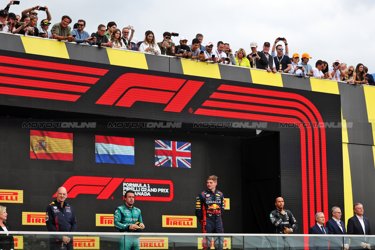 GP CANADA, The podium (L to R):Adrian Newey (GBR) Red Bull Racing Chief Technical Officer;  Fernando Alonso (ESP) Aston Martin F1 Team, second; Max Verstappen (NLD) Red Bull Racing, vincitore; Lewis Hamilton (GBR) Mercedes AMG F1, third.

18.06.2023. Formula 1 World Championship, Rd 9, Canadian Grand Prix, Montreal, Canada, Gara Day.

- www.xpbimages.com, EMail: requests@xpbimages.com © Copyright: Bearne / XPB Images