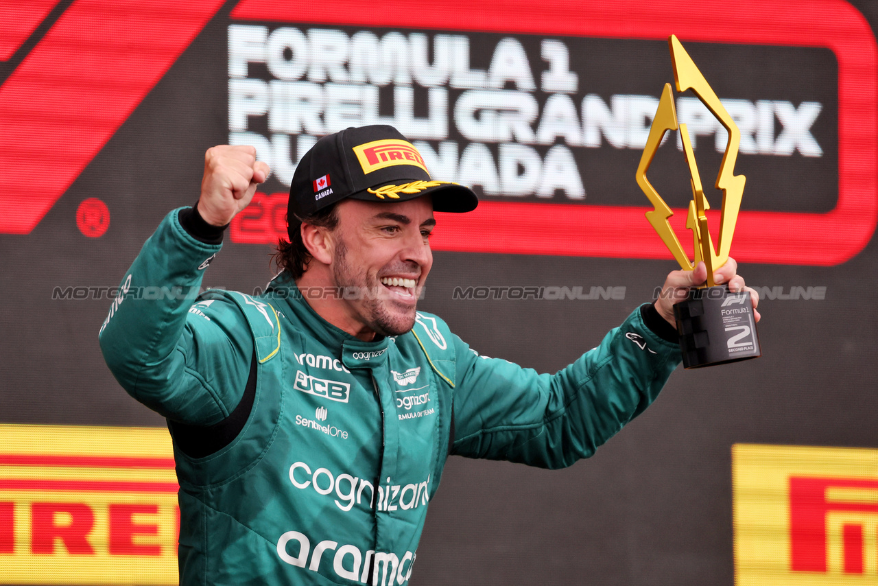 GP CANADA, Fernando Alonso (ESP) Aston Martin F1 Team celebrates his second position on the podium.

18.06.2023. Formula 1 World Championship, Rd 9, Canadian Grand Prix, Montreal, Canada, Gara Day.

- www.xpbimages.com, EMail: requests@xpbimages.com © Copyright: Bearne / XPB Images