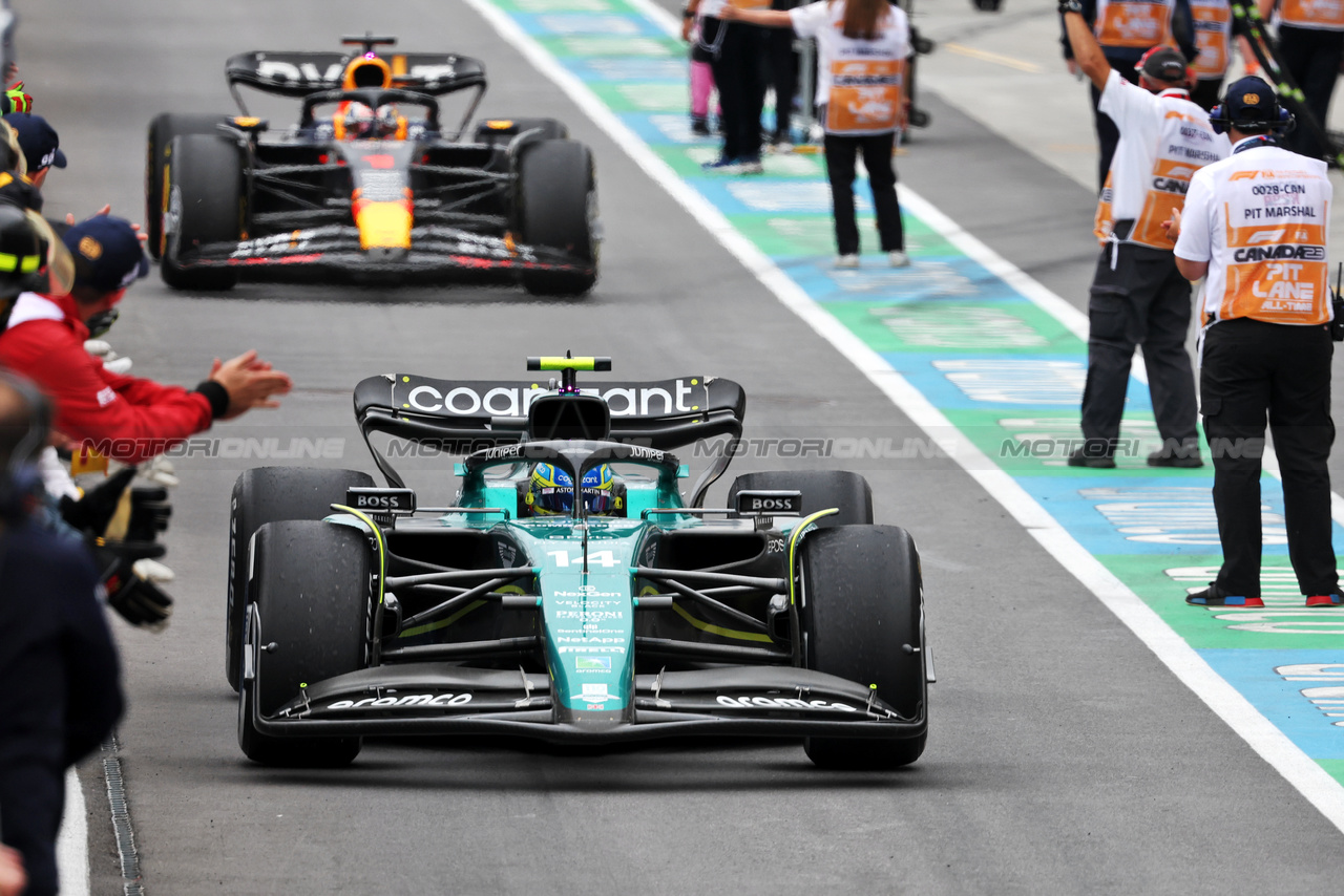 GP CANADA, Second placed Fernando Alonso (ESP) Aston Martin F1 Team AMR23 arrives in parc ferme.

18.06.2023. Formula 1 World Championship, Rd 9, Canadian Grand Prix, Montreal, Canada, Gara Day.

- www.xpbimages.com, EMail: requests@xpbimages.com © Copyright: Bearne / XPB Images