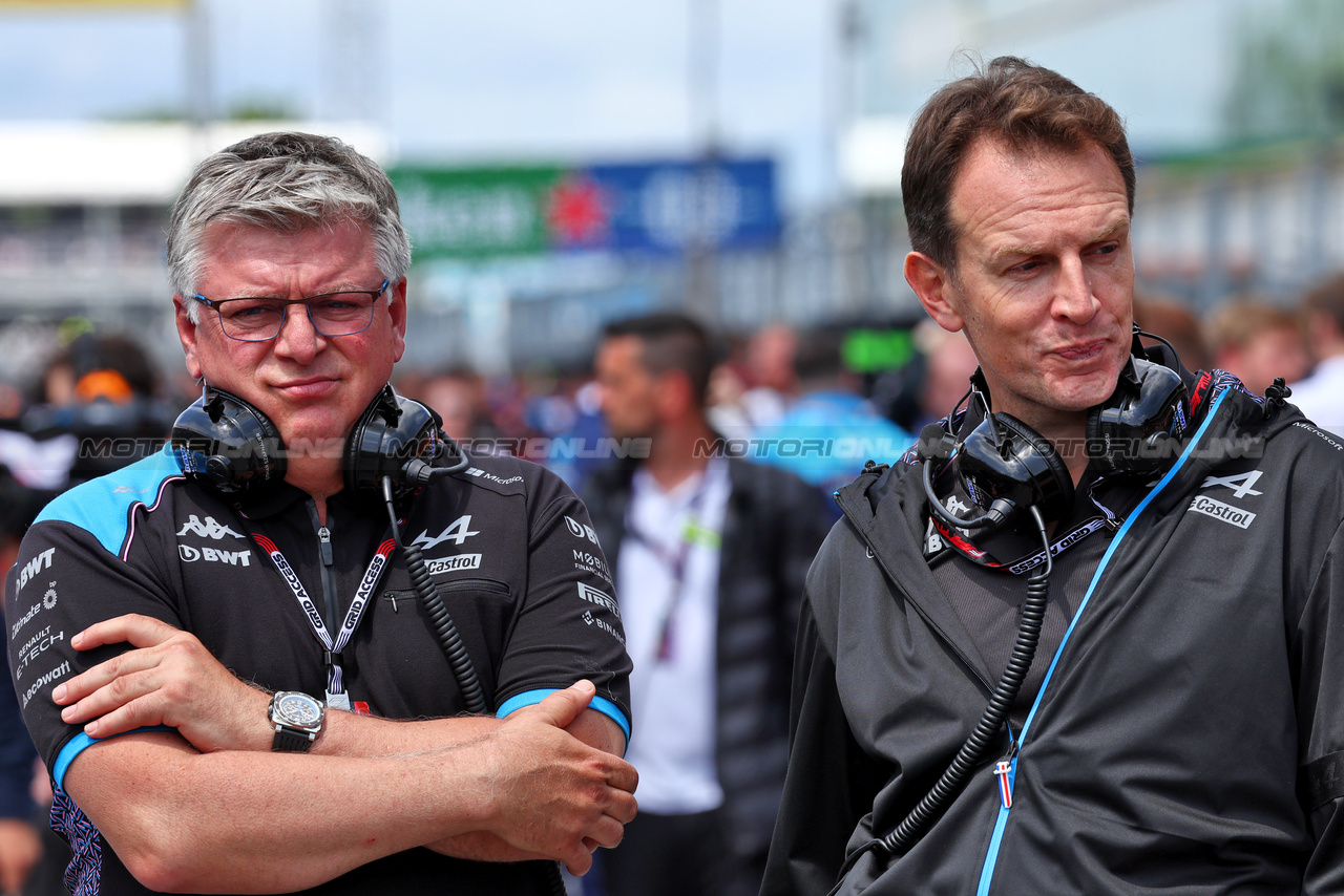 GP CANADA, (L to R): Otmar Szafnauer (USA) Alpine F1 Team, Team Principal with Laurent Rossi (FRA) Alpine Chief Executive Officer.

18.06.2023. Formula 1 World Championship, Rd 9, Canadian Grand Prix, Montreal, Canada, Gara Day.

- www.xpbimages.com, EMail: requests@xpbimages.com © Copyright: Batchelor / XPB Images