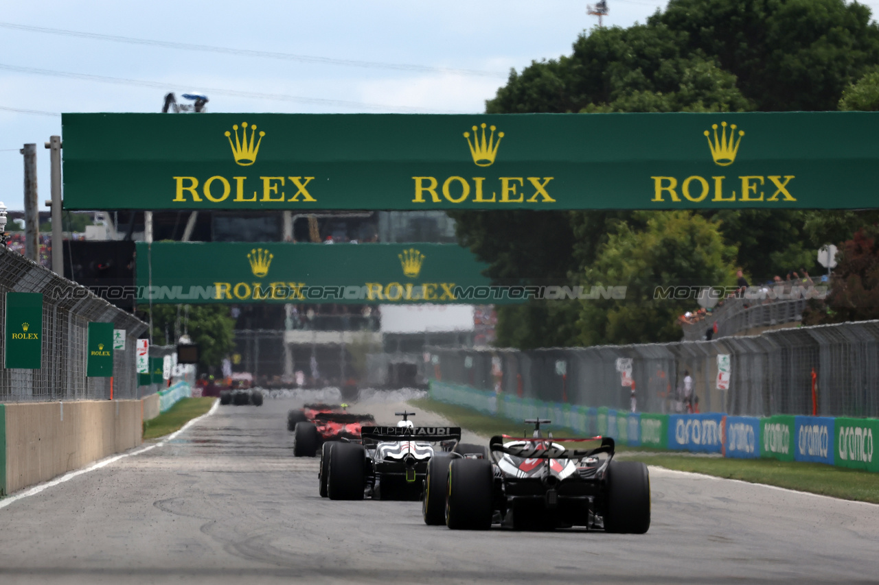 GP CANADA, Kevin Magnussen (DEN) Haas VF-23.

18.06.2023. Formula 1 World Championship, Rd 9, Canadian Grand Prix, Montreal, Canada, Gara Day.

- www.xpbimages.com, EMail: requests@xpbimages.com © Copyright: Bearne / XPB Images