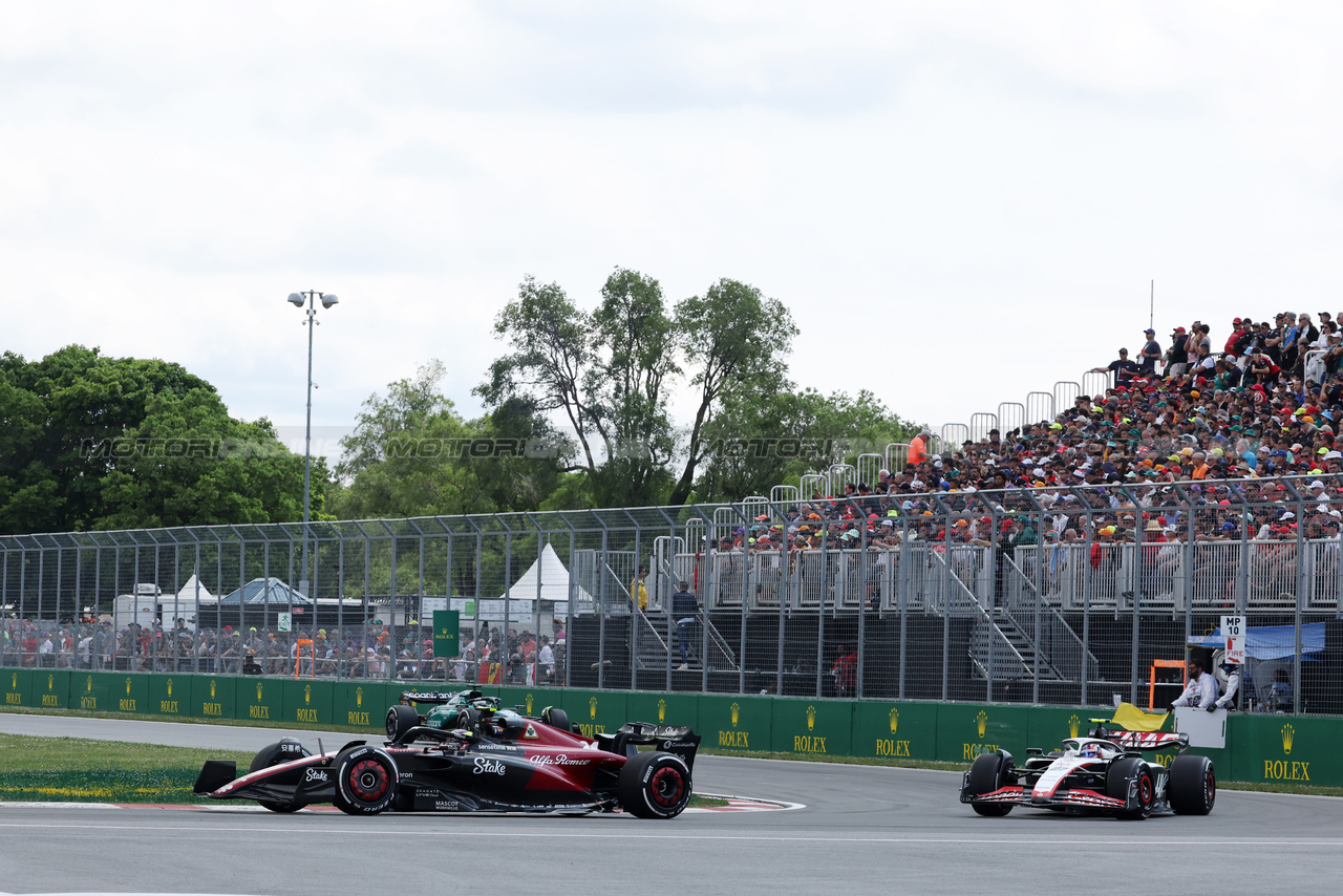 GP CANADA, Zhou Guanyu (CHN) Alfa Romeo F1 Team C43.

18.06.2023. Formula 1 World Championship, Rd 9, Canadian Grand Prix, Montreal, Canada, Gara Day.

- www.xpbimages.com, EMail: requests@xpbimages.com © Copyright: Bearne / XPB Images