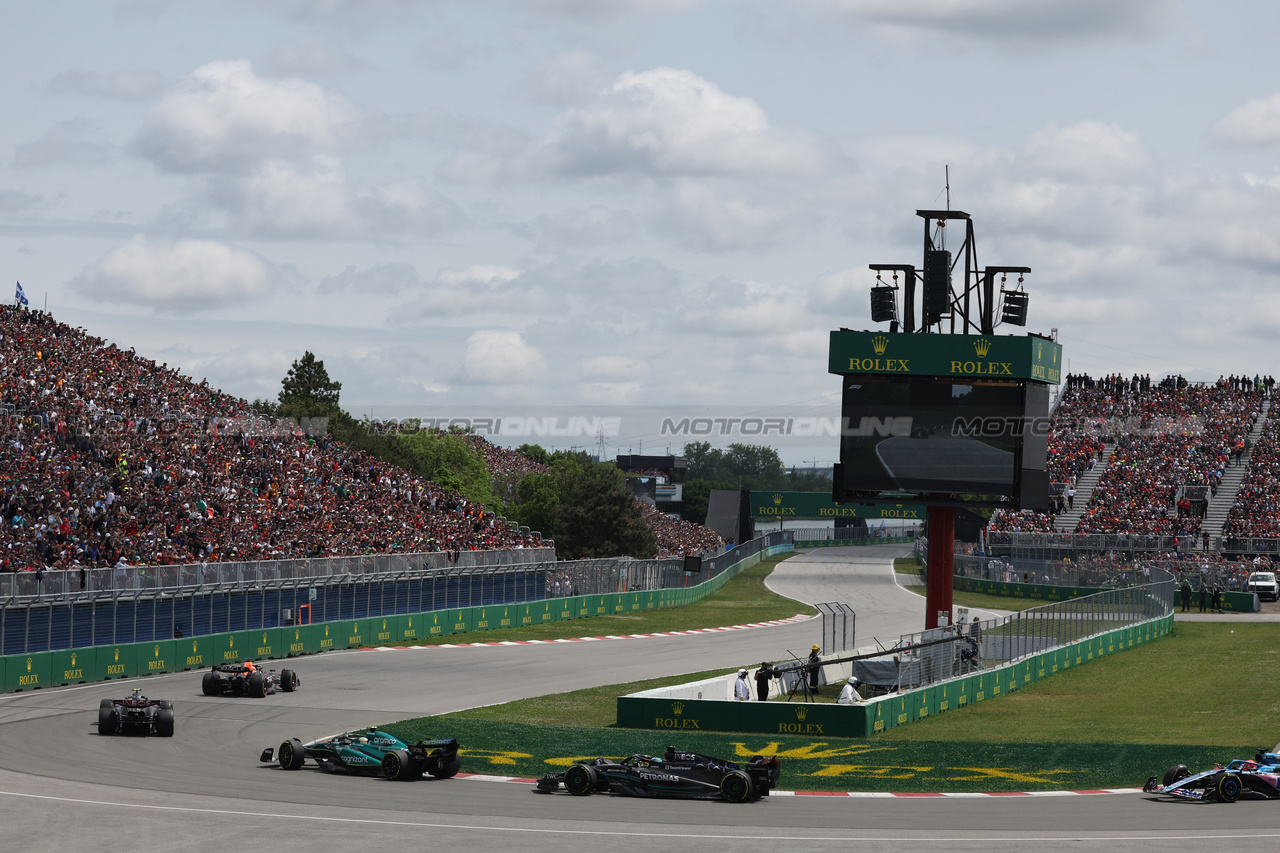 GP CANADA, George Russell (GBR) Mercedes AMG F1 W14 at the partenza of the race.

18.06.2023. Formula 1 World Championship, Rd 9, Canadian Grand Prix, Montreal, Canada, Gara Day.

- www.xpbimages.com, EMail: requests@xpbimages.com © Copyright: Bearne / XPB Images