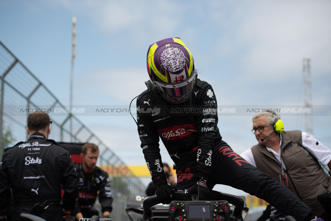 GP CANADA, Zhou Guanyu (CHN) Alfa Romeo F1 Team C43 on the grid.

18.06.2023. Formula 1 World Championship, Rd 9, Canadian Grand Prix, Montreal, Canada, Gara Day.

- www.xpbimages.com, EMail: requests@xpbimages.com © Copyright: Price / XPB Images