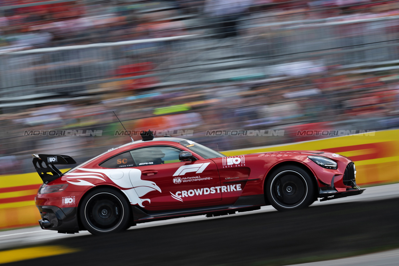 GP CANADA, The Mercedes FIA Safety Car.

18.06.2023. Formula 1 World Championship, Rd 9, Canadian Grand Prix, Montreal, Canada, Gara Day.

- www.xpbimages.com, EMail: requests@xpbimages.com © Copyright: Price / XPB Images
