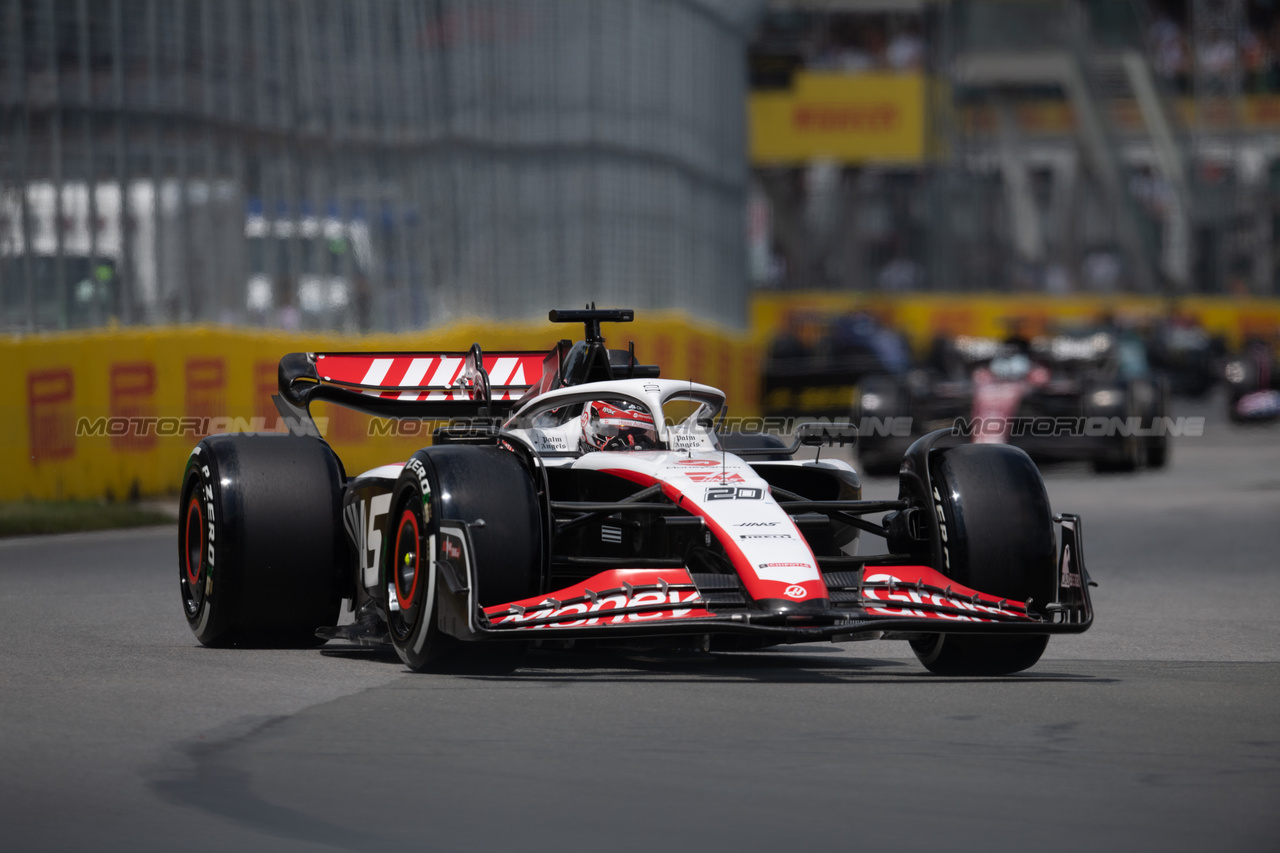 GP CANADA, Kevin Magnussen (DEN) Haas VF-23.

18.06.2023. Formula 1 World Championship, Rd 9, Canadian Grand Prix, Montreal, Canada, Gara Day.

- www.xpbimages.com, EMail: requests@xpbimages.com © Copyright: Price / XPB Images
