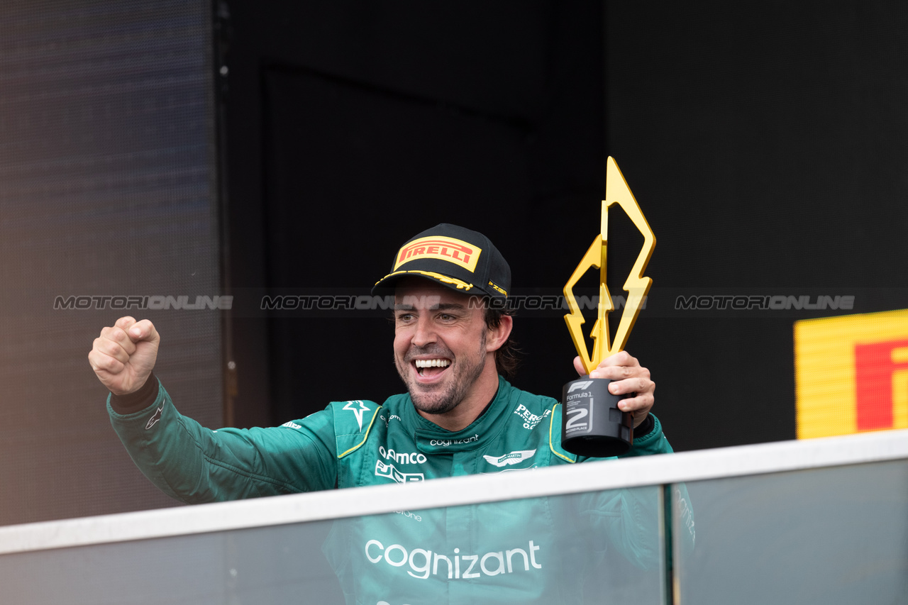 GP CANADA, Fernando Alonso (ESP) Aston Martin F1 Team celebrates his second position on the podium.

18.06.2023. Formula 1 World Championship, Rd 9, Canadian Grand Prix, Montreal, Canada, Gara Day.

- www.xpbimages.com, EMail: requests@xpbimages.com © Copyright: Price / XPB Images