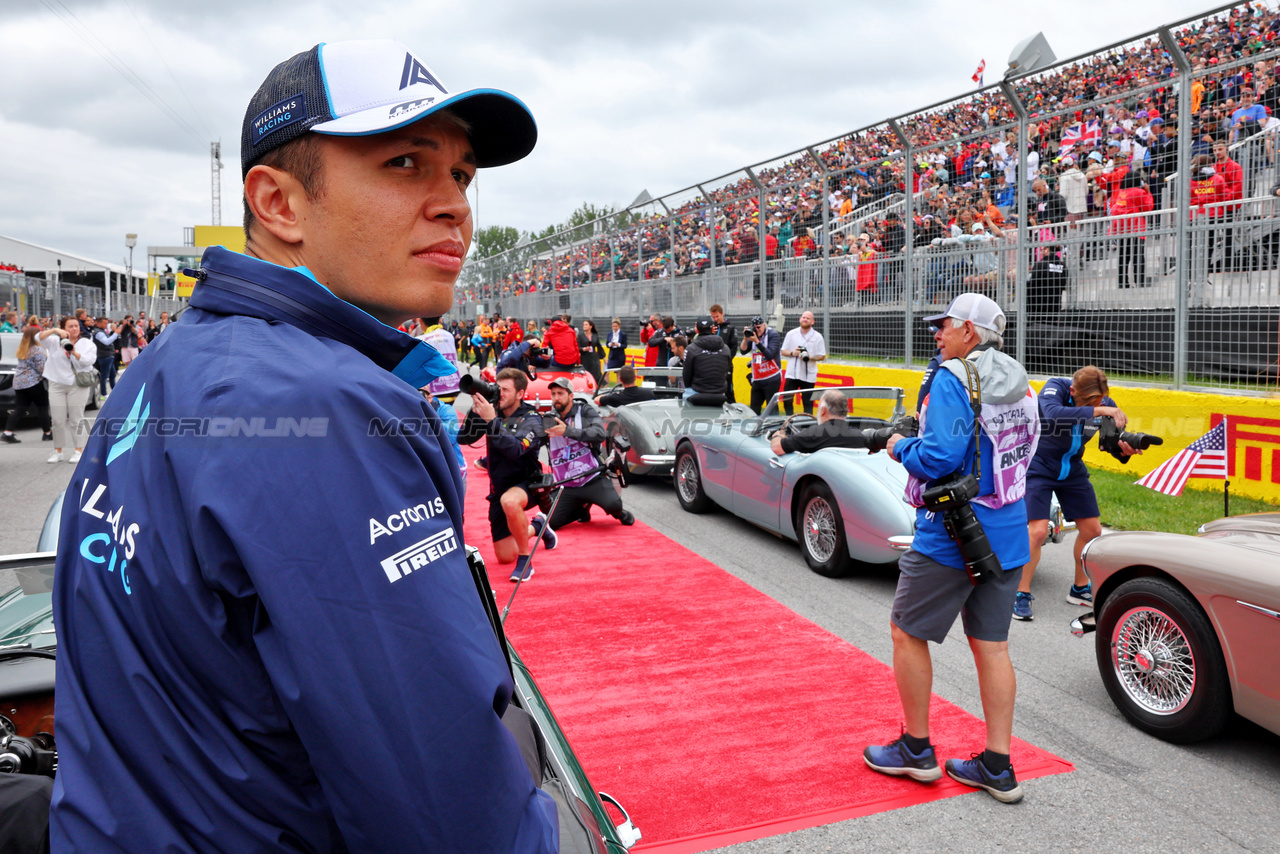 GP CANADA, Alexander Albon (THA) Williams Racing on the drivers' parade.

18.06.2023. Formula 1 World Championship, Rd 9, Canadian Grand Prix, Montreal, Canada, Gara Day.

- www.xpbimages.com, EMail: requests@xpbimages.com © Copyright: Batchelor / XPB Images