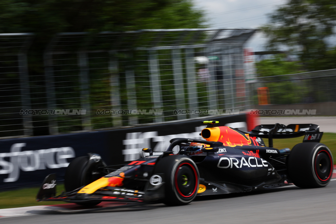 GP CANADA, Sergio Perez (MEX) Red Bull Racing RB19.

18.06.2023. Formula 1 World Championship, Rd 9, Canadian Grand Prix, Montreal, Canada, Gara Day.

 - www.xpbimages.com, EMail: requests@xpbimages.com © Copyright: Coates / XPB Images