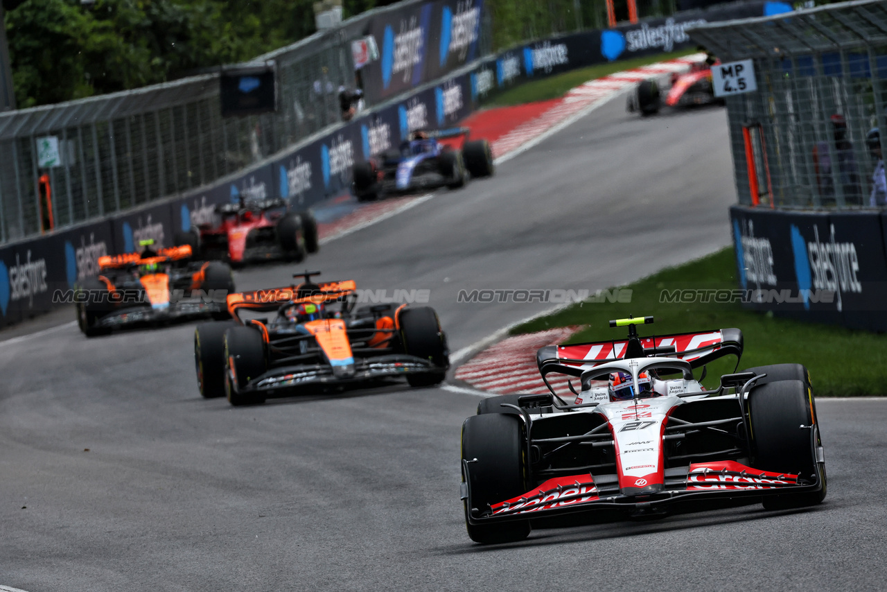 GP CANADA, Nico Hulkenberg (GER) Haas VF-23.

18.06.2023. Formula 1 World Championship, Rd 9, Canadian Grand Prix, Montreal, Canada, Gara Day.

 - www.xpbimages.com, EMail: requests@xpbimages.com © Copyright: Coates / XPB Images