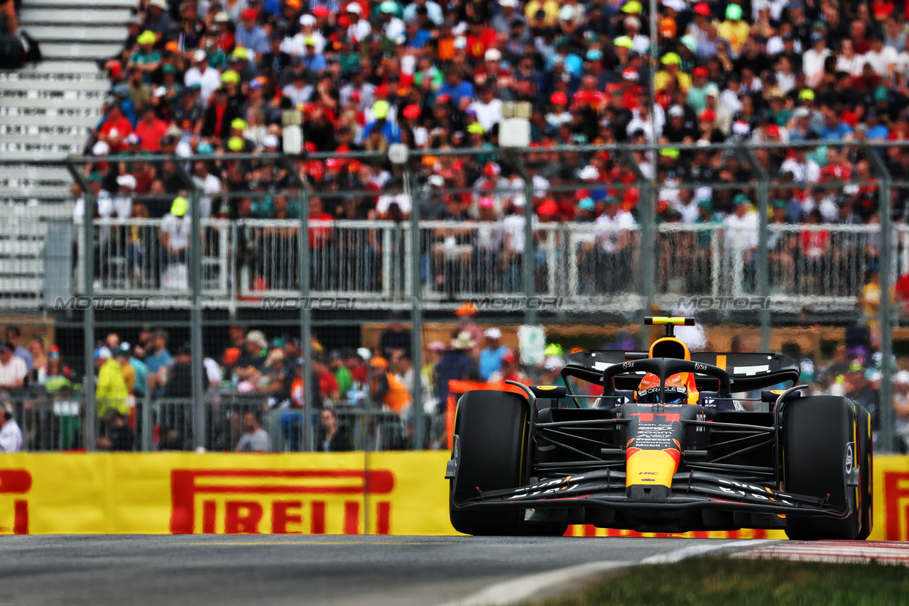 GP CANADA, Sergio Perez (MEX) Red Bull Racing RB19.

18.06.2023. Formula 1 World Championship, Rd 9, Canadian Grand Prix, Montreal, Canada, Gara Day.

 - www.xpbimages.com, EMail: requests@xpbimages.com © Copyright: Coates / XPB Images