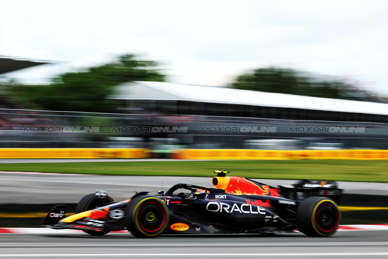 GP CANADA, Sergio Perez (MEX) Red Bull Racing RB19.

18.06.2023. Formula 1 World Championship, Rd 9, Canadian Grand Prix, Montreal, Canada, Gara Day.

 - www.xpbimages.com, EMail: requests@xpbimages.com © Copyright: Coates / XPB Images