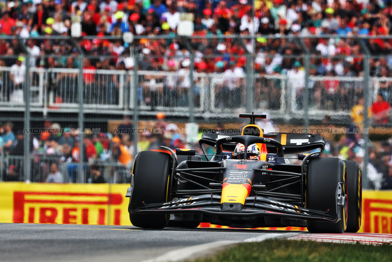 GP CANADA, Max Verstappen (NLD) Red Bull Racing RB19.

18.06.2023. Formula 1 World Championship, Rd 9, Canadian Grand Prix, Montreal, Canada, Gara Day.

 - www.xpbimages.com, EMail: requests@xpbimages.com © Copyright: Coates / XPB Images