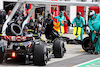 GP CANADA, Lewis Hamilton (GBR) Mercedes AMG F1 W14 makes a pit stop.
18.06.2023. Formula 1 World Championship, Rd 9, Canadian Grand Prix, Montreal, Canada, Gara Day.
- www.xpbimages.com, EMail: requests@xpbimages.com © Copyright: Batchelor / XPB Images