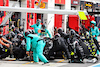 GP CANADA, Lewis Hamilton (GBR) Mercedes AMG F1 W14 makes a pit stop.
18.06.2023. Formula 1 World Championship, Rd 9, Canadian Grand Prix, Montreal, Canada, Gara Day.
- www.xpbimages.com, EMail: requests@xpbimages.com © Copyright: Batchelor / XPB Images