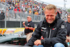GP CANADA, Kevin Magnussen (DEN) Haas F1 Team on the drivers' parade.
18.06.2023. Formula 1 World Championship, Rd 9, Canadian Grand Prix, Montreal, Canada, Gara Day.
- www.xpbimages.com, EMail: requests@xpbimages.com © Copyright: Batchelor / XPB Images