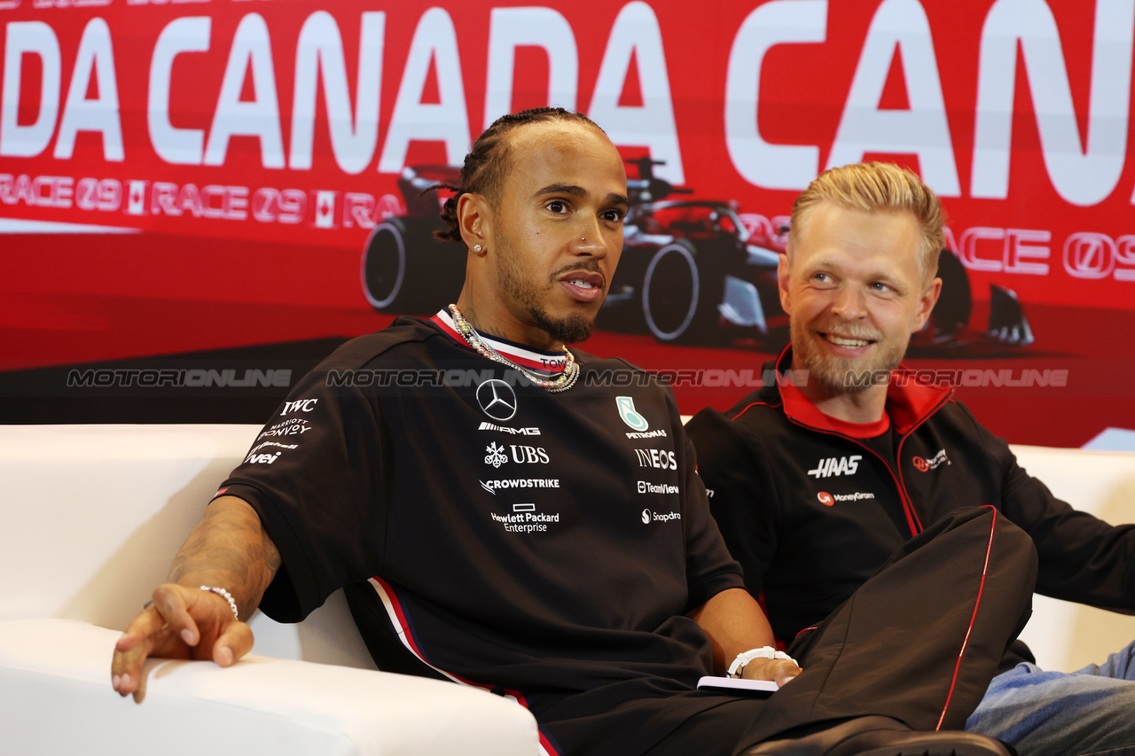 GP CANADA, (L to R): Lewis Hamilton (GBR) Mercedes AMG F1 e Kevin Magnussen (DEN) Haas F1 Team in the FIA Press Conference.

15.06.2023. Formula 1 World Championship, Rd 9, Canadian Grand Prix, Montreal, Canada, Preparation Day.

- www.xpbimages.com, EMail: requests@xpbimages.com © Copyright: Bearne / XPB Images