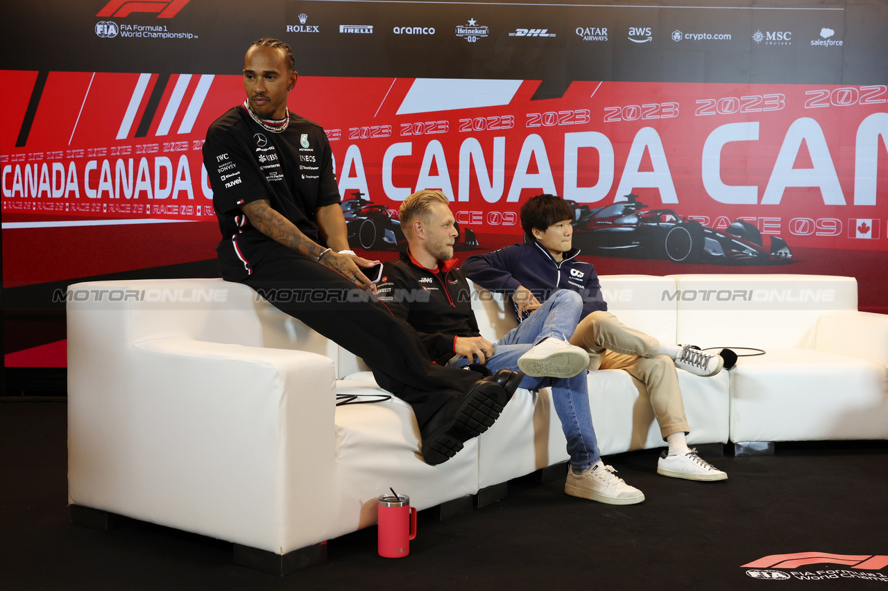 GP CANADA, (L to R): Lewis Hamilton (GBR) Mercedes AMG F1; Kevin Magnussen (DEN) Haas F1 Team, e Yuki Tsunoda (JPN) AlphaTauri, in the FIA Press Conference.

15.06.2023. Formula 1 World Championship, Rd 9, Canadian Grand Prix, Montreal, Canada, Preparation Day.

- www.xpbimages.com, EMail: requests@xpbimages.com © Copyright: Bearne / XPB Images