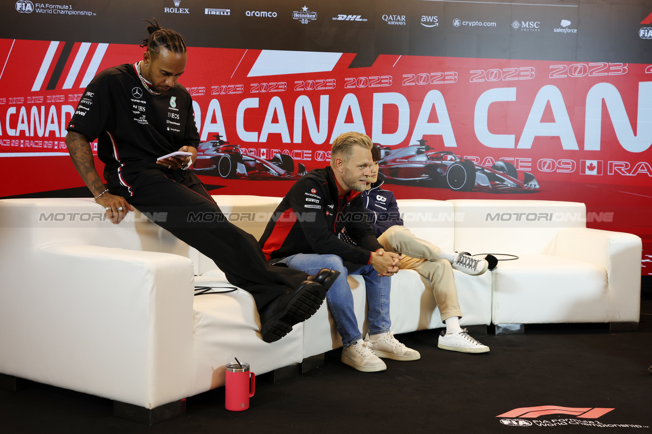 GP CANADA, (L to R): Lewis Hamilton (GBR) Mercedes AMG F1; Kevin Magnussen (DEN) Haas F1 Team, e Yuki Tsunoda (JPN) AlphaTauri, in the FIA Press Conference.

15.06.2023. Formula 1 World Championship, Rd 9, Canadian Grand Prix, Montreal, Canada, Preparation Day.

- www.xpbimages.com, EMail: requests@xpbimages.com © Copyright: Bearne / XPB Images