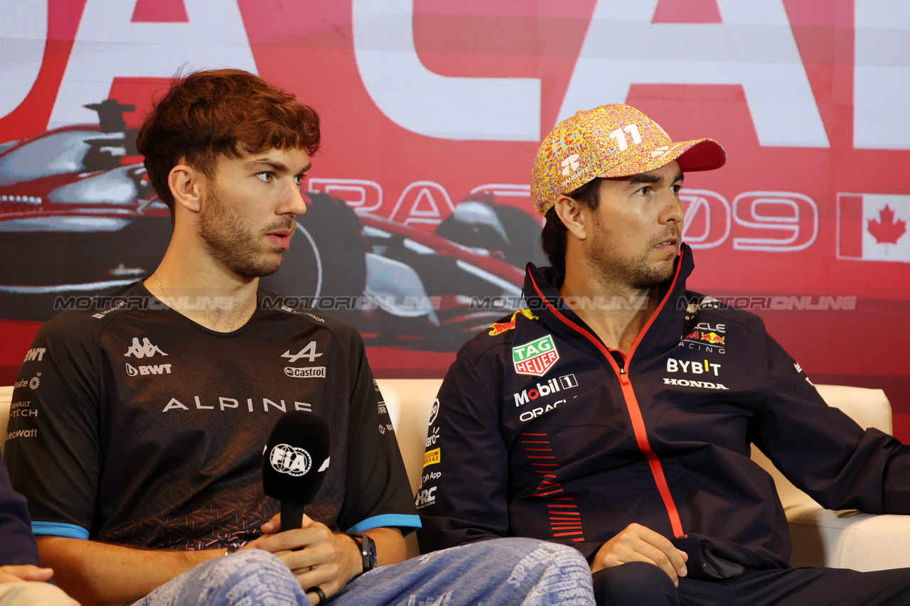 GP CANADA, (L to R): Pierre Gasly (FRA) Alpine F1 Team e Sergio Perez (MEX) Red Bull Racing in the FIA Press Conference.

15.06.2023. Formula 1 World Championship, Rd 9, Canadian Grand Prix, Montreal, Canada, Preparation Day.

- www.xpbimages.com, EMail: requests@xpbimages.com © Copyright: Bearne / XPB Images