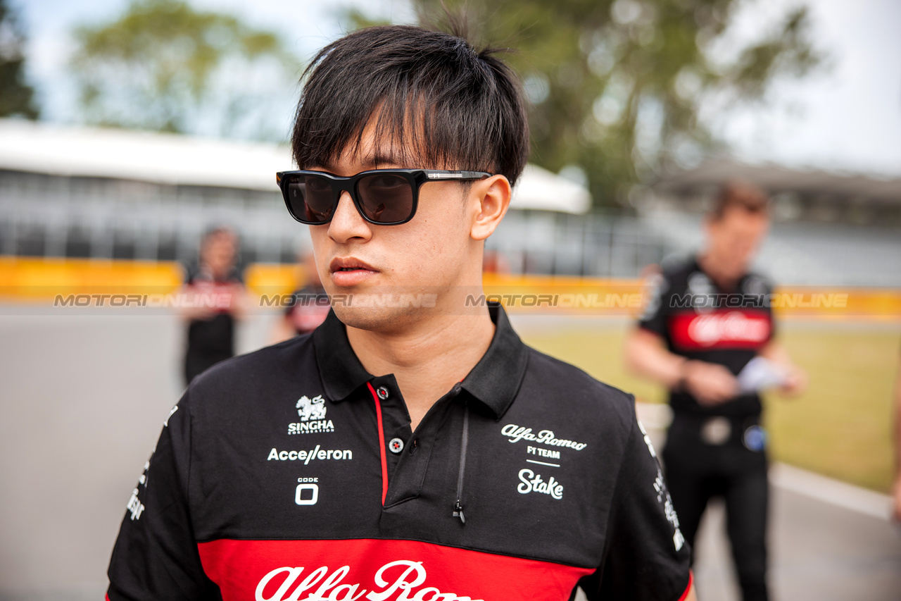 GP CANADA, Zhou Guanyu (CHN) Alfa Romeo F1 Team walks the circuit.

15.06.2023. Formula 1 World Championship, Rd 9, Canadian Grand Prix, Montreal, Canada, Preparation Day.

- www.xpbimages.com, EMail: requests@xpbimages.com © Copyright: Bearne / XPB Images