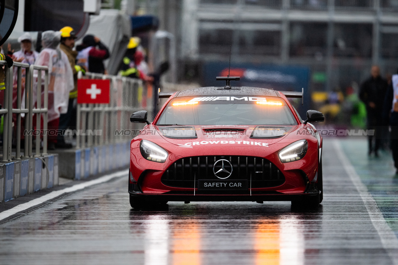 GP CANADA, Mercedes FIA Safety Car.

17.06.2023. Formula 1 World Championship, Rd 9, Canadian Grand Prix, Montreal, Canada, Qualifiche Day.

- www.xpbimages.com, EMail: requests@xpbimages.com © Copyright: Price / XPB Images