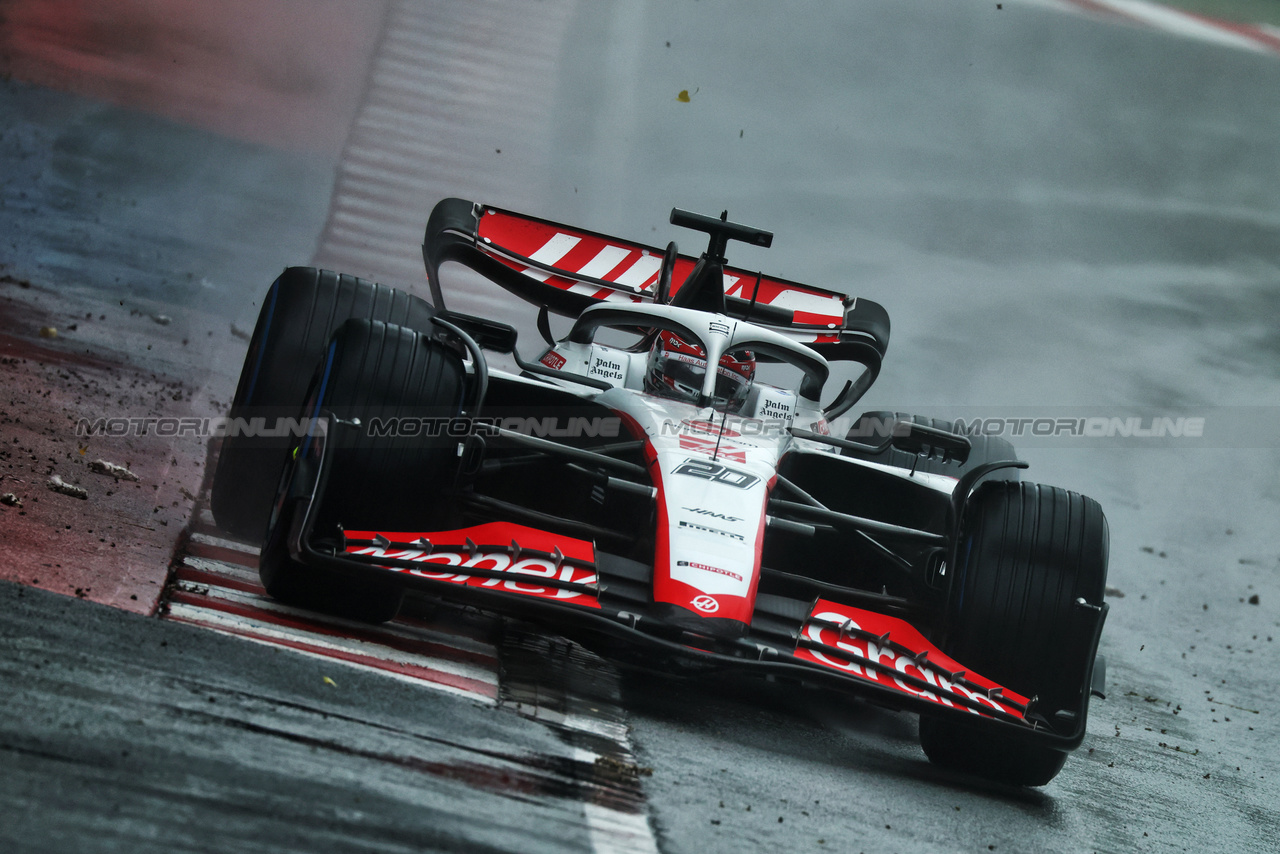 GP CANADA, Kevin Magnussen (DEN) Haas VF-23.

17.06.2023. Formula 1 World Championship, Rd 9, Canadian Grand Prix, Montreal, Canada, Qualifiche Day.

 - www.xpbimages.com, EMail: requests@xpbimages.com © Copyright: Coates / XPB Images