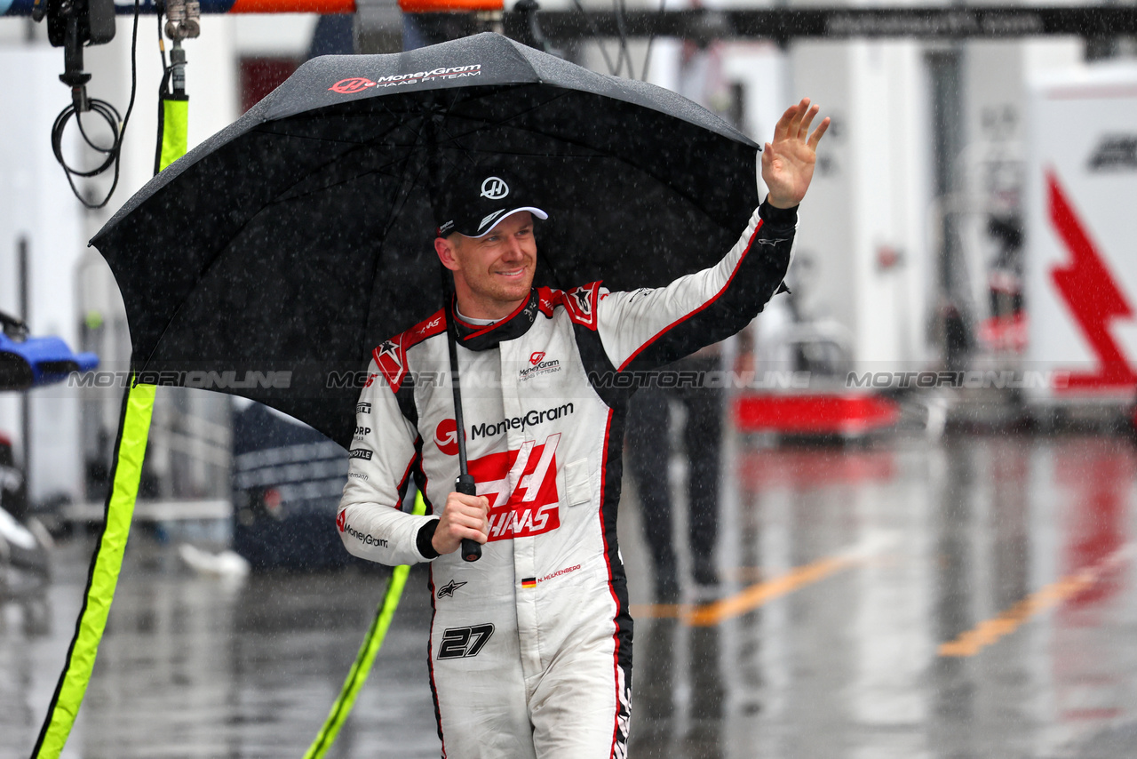 GP CANADA, Nico Hulkenberg (GER) Haas F1 Team celebrates his second position in qualifying.

17.06.2023. Formula 1 World Championship, Rd 9, Canadian Grand Prix, Montreal, Canada, Qualifiche Day.

- www.xpbimages.com, EMail: requests@xpbimages.com © Copyright: Charniaux / XPB Images