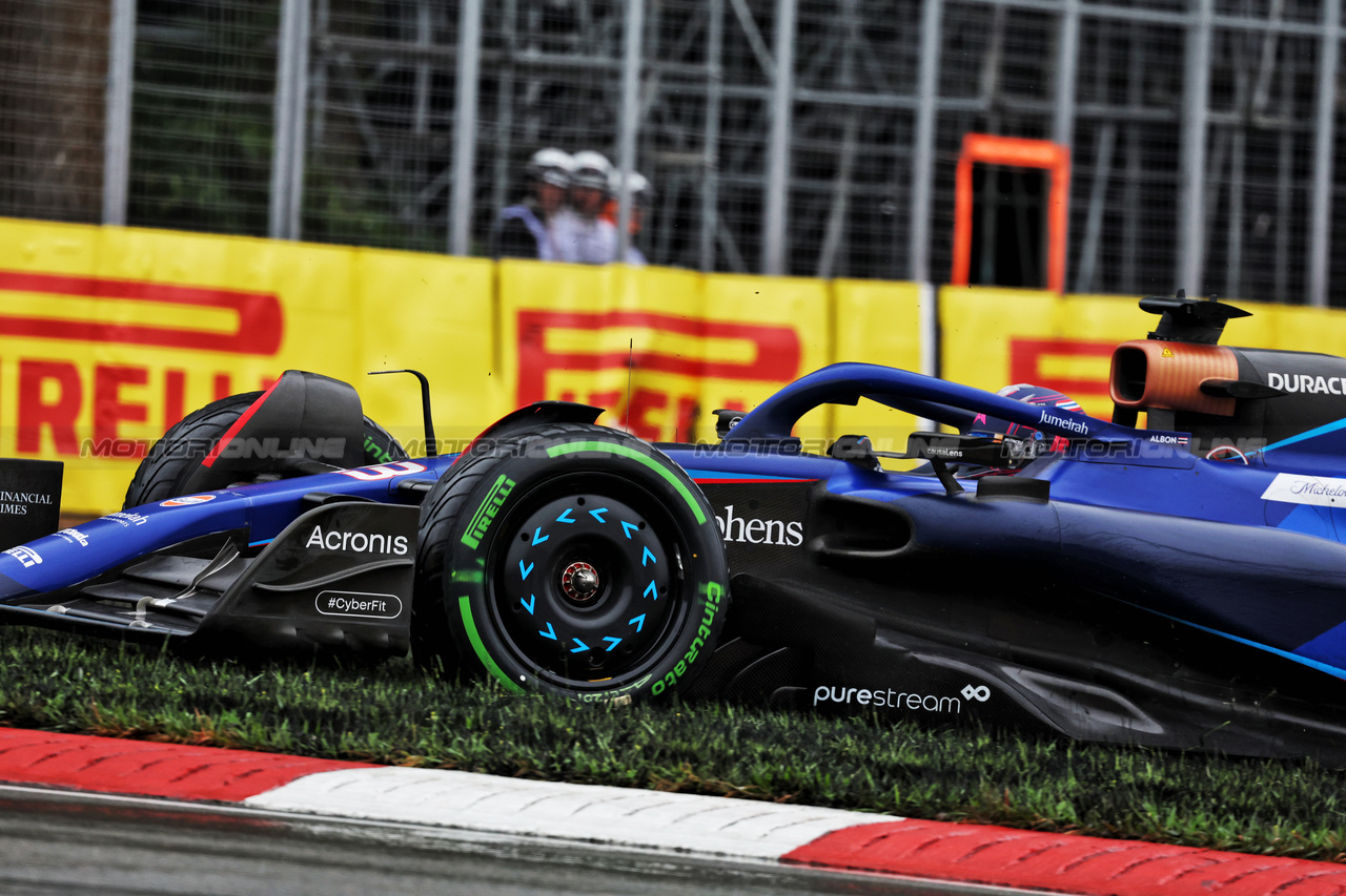 GP CANADA, Alexander Albon (THA) Williams Racing FW45 runs wide.

17.06.2023. Formula 1 World Championship, Rd 9, Canadian Grand Prix, Montreal, Canada, Qualifiche Day.

- www.xpbimages.com, EMail: requests@xpbimages.com © Copyright: Bearne / XPB Images