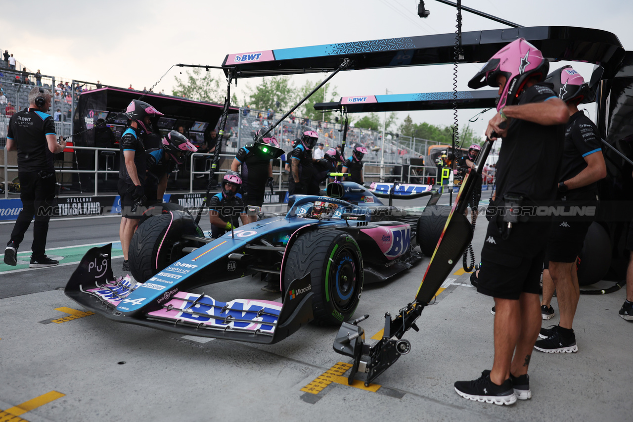 GP CANADA, Pierre Gasly (FRA) Alpine F1 Team A523 in the pits.

16.06.2023. Formula 1 World Championship, Rd 9, Canadian Grand Prix, Montreal, Canada, Practice Day.

- www.xpbimages.com, EMail: requests@xpbimages.com © Copyright: Bearne / XPB Images