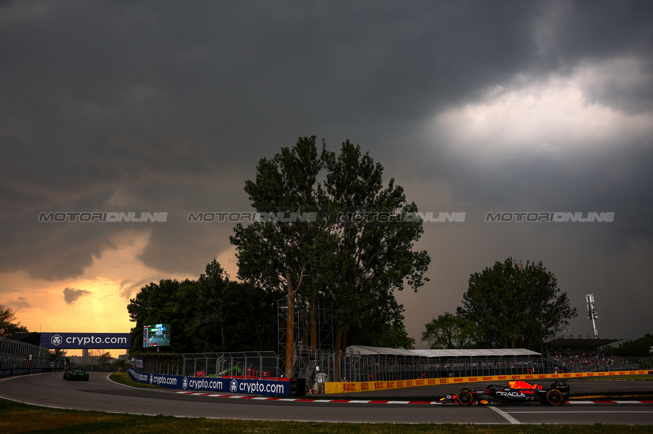 GP CANADA, Sergio Perez (MEX), Red Bull Racing 
16.06.2023. Formula 1 World Championship, Rd 9, Canadian Grand Prix, Montreal, Canada, Practice Day.
- www.xpbimages.com, EMail: requests@xpbimages.com © Copyright: Charniaux / XPB Images