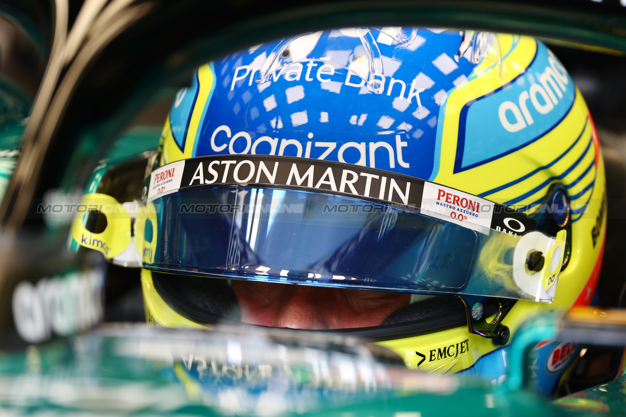 GP CANADA, Fernando Alonso (ESP) Aston Martin F1 Team AMR23.

16.06.2023. Formula 1 World Championship, Rd 9, Canadian Grand Prix, Montreal, Canada, Practice Day.

- www.xpbimages.com, EMail: requests@xpbimages.com © Copyright: Batchelor / XPB Images