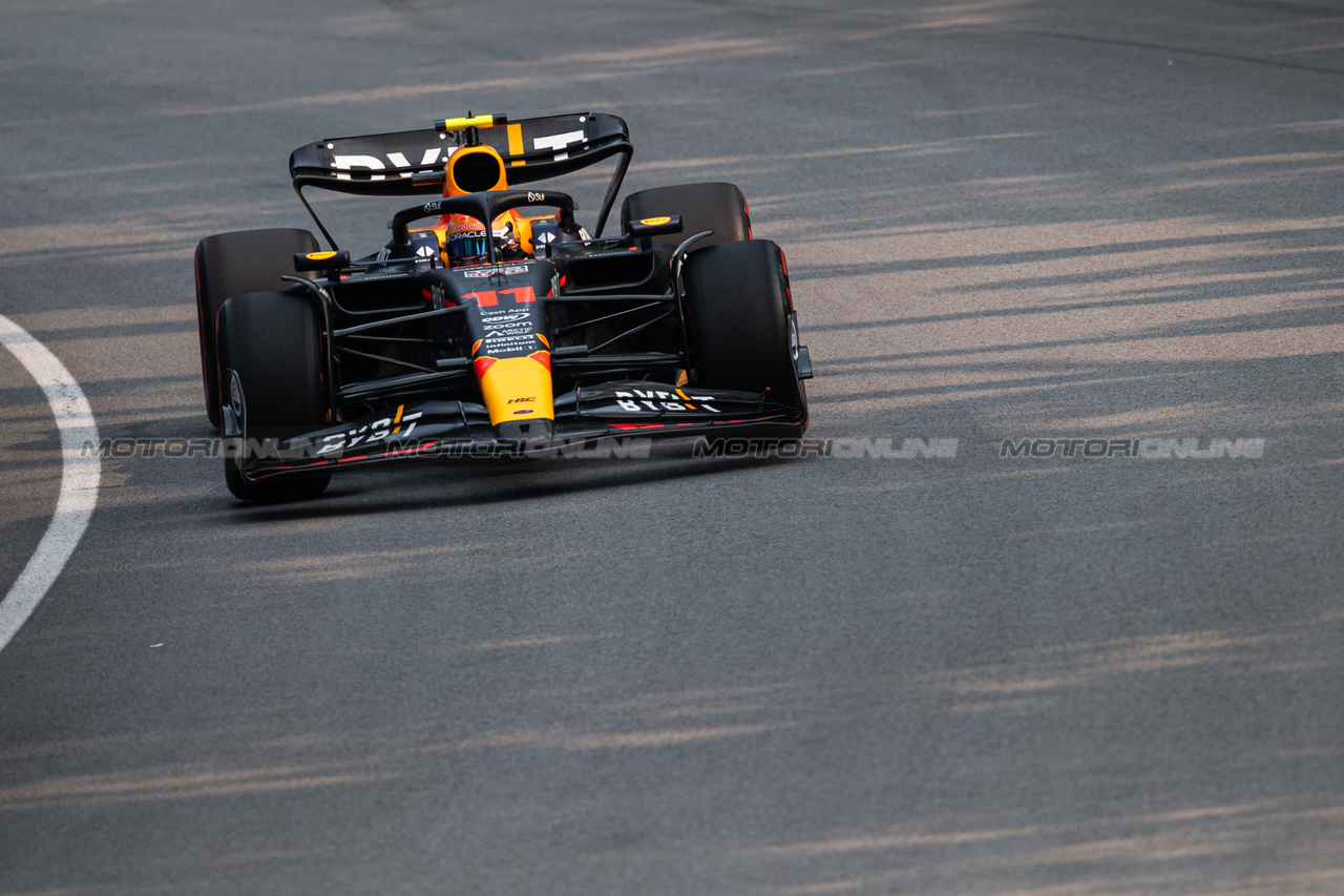 GP CANADA, Sergio Perez (MEX) Red Bull Racing RB19.

16.06.2023. Formula 1 World Championship, Rd 9, Canadian Grand Prix, Montreal, Canada, Practice Day.

- www.xpbimages.com, EMail: requests@xpbimages.com © Copyright: Price / XPB Images