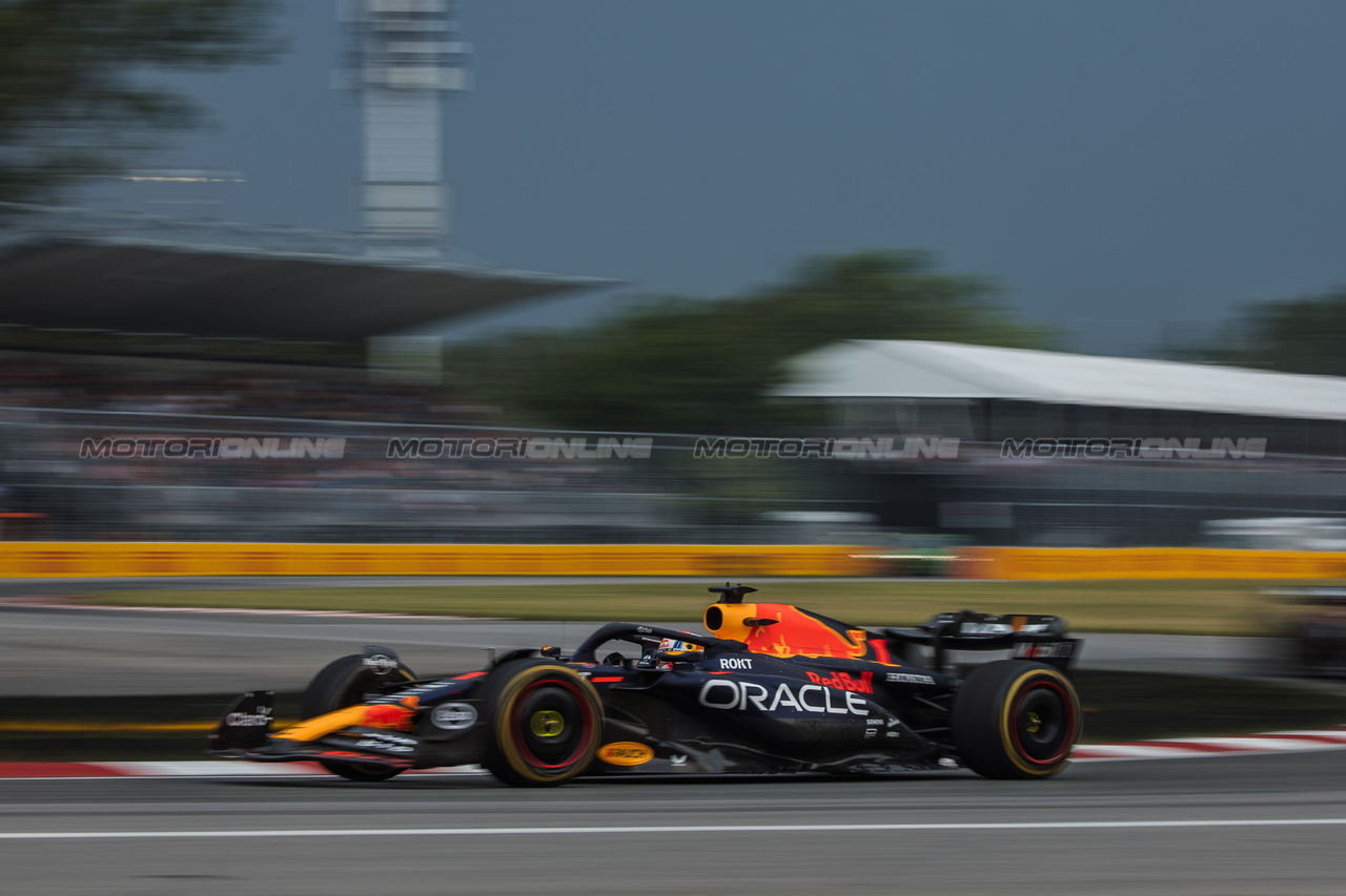 GP CANADA, Max Verstappen (NLD) Red Bull Racing RB19.

16.06.2023. Formula 1 World Championship, Rd 9, Canadian Grand Prix, Montreal, Canada, Practice Day.

- www.xpbimages.com, EMail: requests@xpbimages.com © Copyright: Bearne / XPB Images