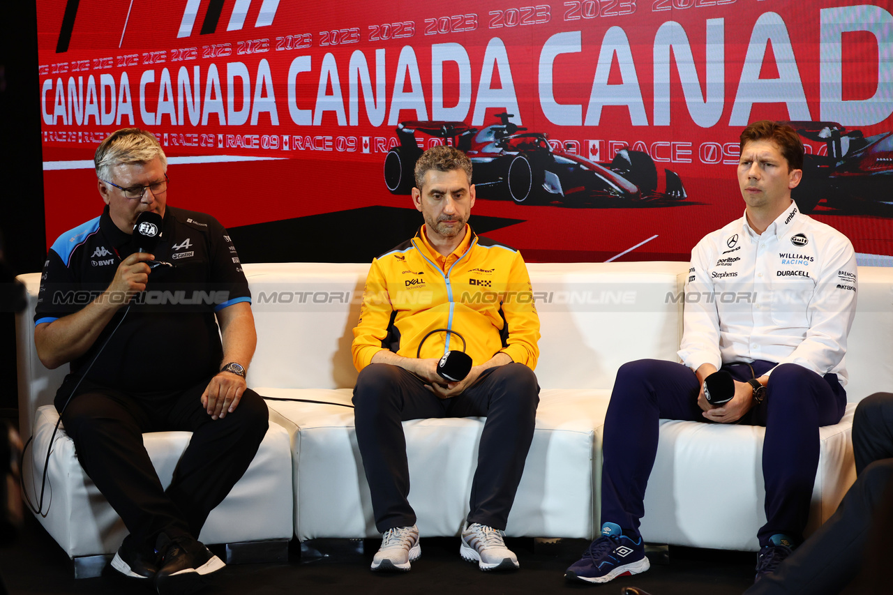 GP CANADA, (L to R): Otmar Szafnauer (USA) Alpine F1 Team, Team Principal; Andrea Stella (ITA) McLaren Team Principal; e James Vowles (GBR) Williams Racing Team Principal, in the FIA Press Conference.

16.06.2023. Formula 1 World Championship, Rd 9, Canadian Grand Prix, Montreal, Canada, Practice Day.

- www.xpbimages.com, EMail: requests@xpbimages.com © Copyright: Batchelor / XPB Images