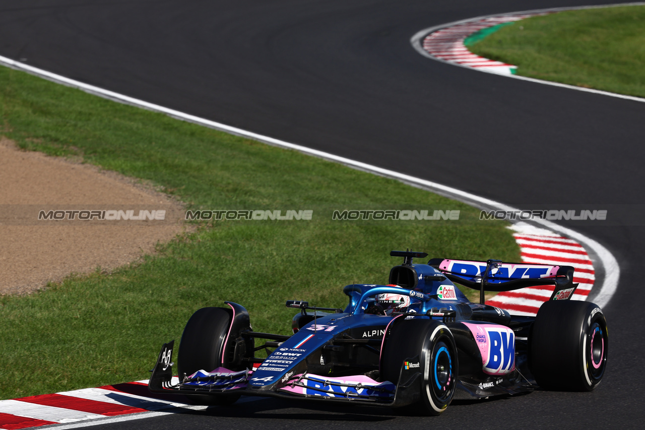 GP GIAPPONE, Esteban Ocon (FRA) Alpine F1 Team A523.

24.09.2023. Formula 1 World Championship, Rd 17, Japanese Grand Prix, Suzuka, Japan, Gara Day.

- www.xpbimages.com, EMail: requests@xpbimages.com © Copyright: Batchelor / XPB Images