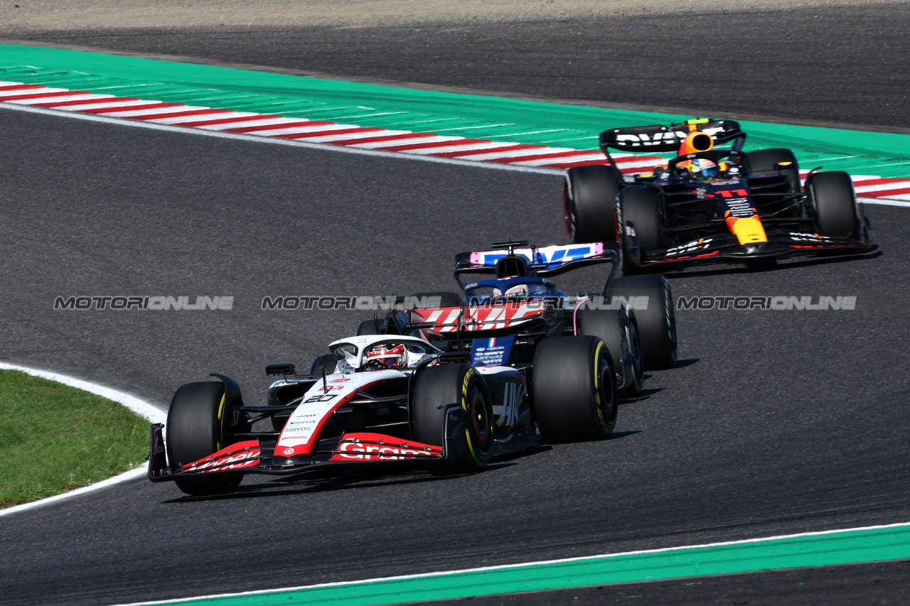 GP GIAPPONE, Kevin Magnussen (DEN) Haas VF-23.

24.09.2023. Formula 1 World Championship, Rd 17, Japanese Grand Prix, Suzuka, Japan, Gara Day.

- www.xpbimages.com, EMail: requests@xpbimages.com © Copyright: Charniaux / XPB Images