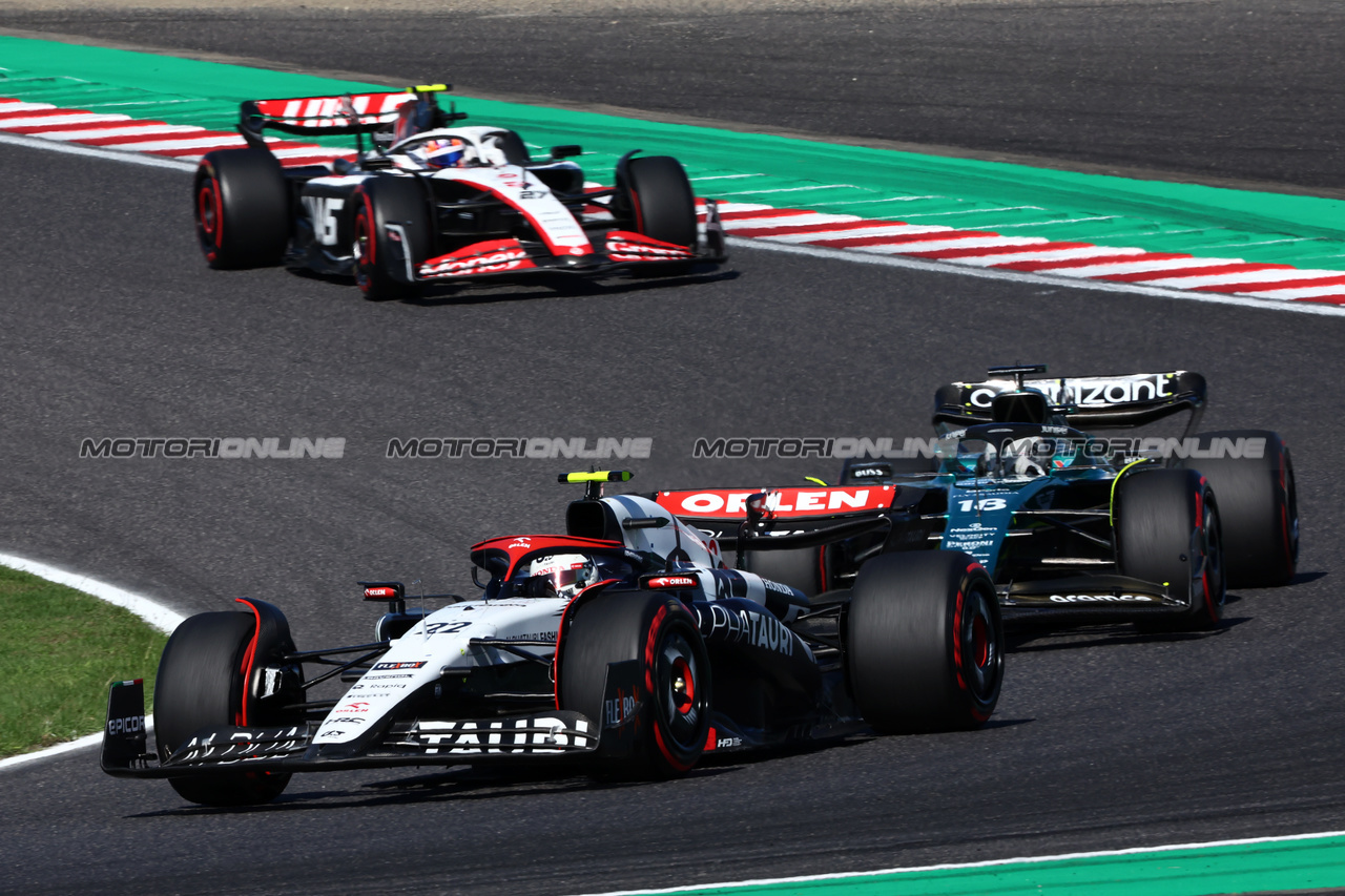 GP GIAPPONE, Yuki Tsunoda (JPN) AlphaTauri AT04.

24.09.2023. Formula 1 World Championship, Rd 17, Japanese Grand Prix, Suzuka, Japan, Gara Day.

- www.xpbimages.com, EMail: requests@xpbimages.com © Copyright: Charniaux / XPB Images