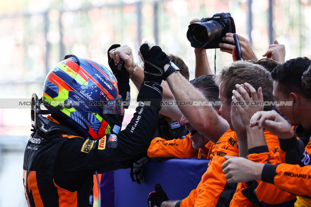 GP GIAPPONE, Oscar Piastri (AUS), McLaren 
24.09.2023. Formula 1 World Championship, Rd 17, Japanese Grand Prix, Suzuka, Japan, Gara Day.
- www.xpbimages.com, EMail: requests@xpbimages.com © Copyright: Charniaux / XPB Images