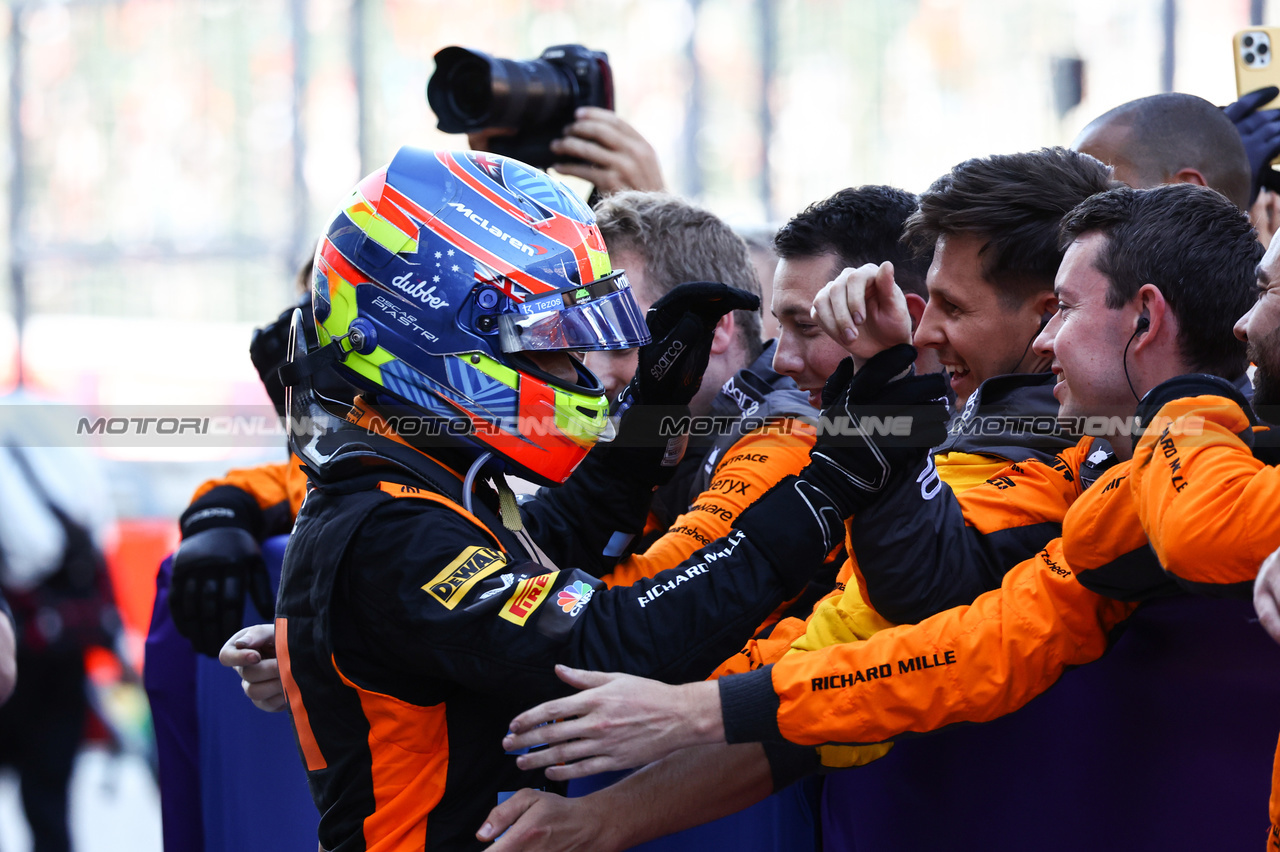 GP GIAPPONE, Oscar Piastri (AUS), McLaren 
24.09.2023. Formula 1 World Championship, Rd 17, Japanese Grand Prix, Suzuka, Japan, Gara Day.
- www.xpbimages.com, EMail: requests@xpbimages.com © Copyright: Charniaux / XPB Images