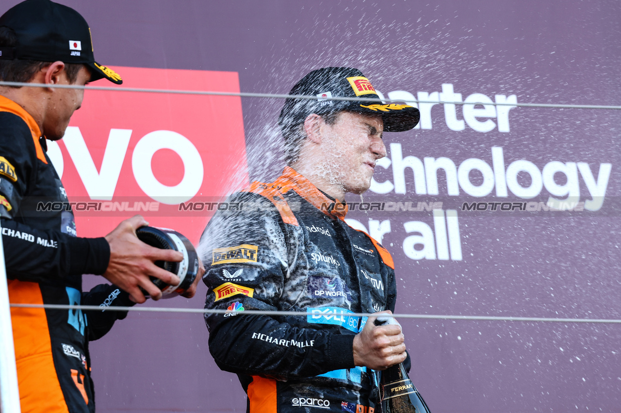 GP GIAPPONE, Oscar Piastri (AUS), McLaren 
24.09.2023. Formula 1 World Championship, Rd 17, Japanese Grand Prix, Suzuka, Japan, Gara Day.
- www.xpbimages.com, EMail: requests@xpbimages.com © Copyright: Charniaux / XPB Images