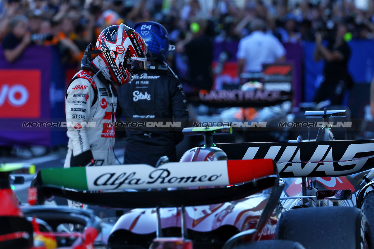 GP GIAPPONE, Kevin Magnussen (DEN) Haas F1 Team in parc ferme.

24.09.2023. Formula 1 World Championship, Rd 17, Japanese Grand Prix, Suzuka, Japan, Gara Day.

 - www.xpbimages.com, EMail: requests@xpbimages.com © Copyright: Coates / XPB Images