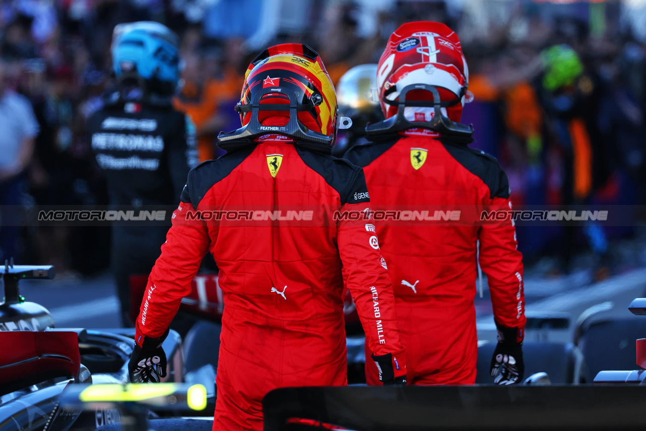GP GIAPPONE, Carlos Sainz Jr (ESP) Ferrari in parc ferme.

24.09.2023. Formula 1 World Championship, Rd 17, Japanese Grand Prix, Suzuka, Japan, Gara Day.

 - www.xpbimages.com, EMail: requests@xpbimages.com © Copyright: Coates / XPB Images